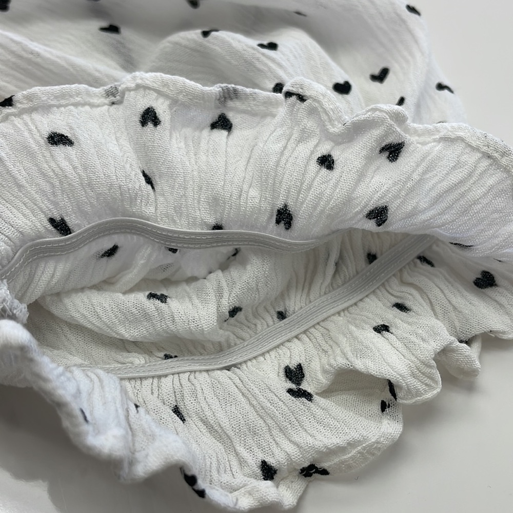 White/ Black Heart Puff Sleeve Top - Picture 15 of 15